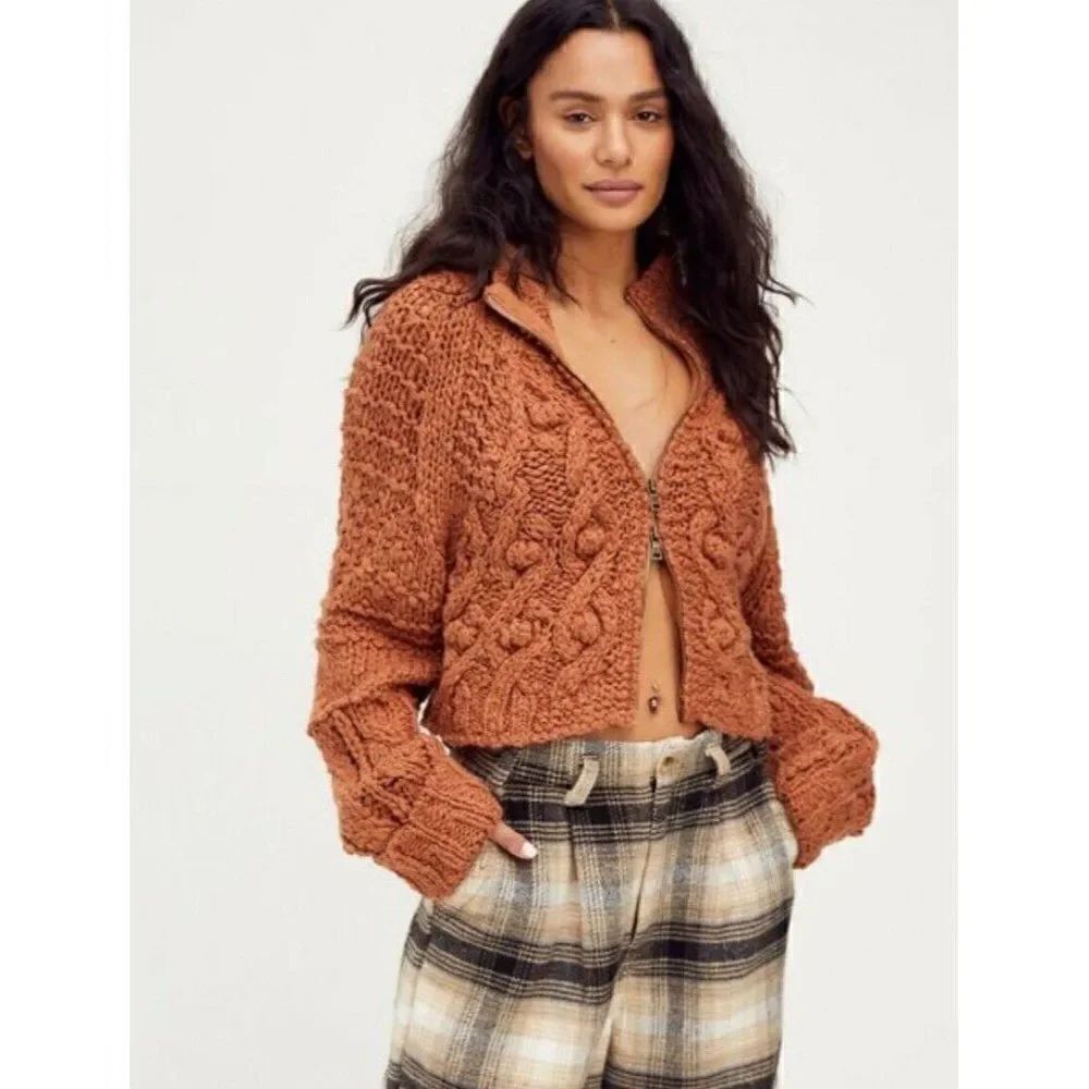 NEW FREE PEOPLE BUTTERCUP CARDI CABLE KNIT CARDIGAN BROWN